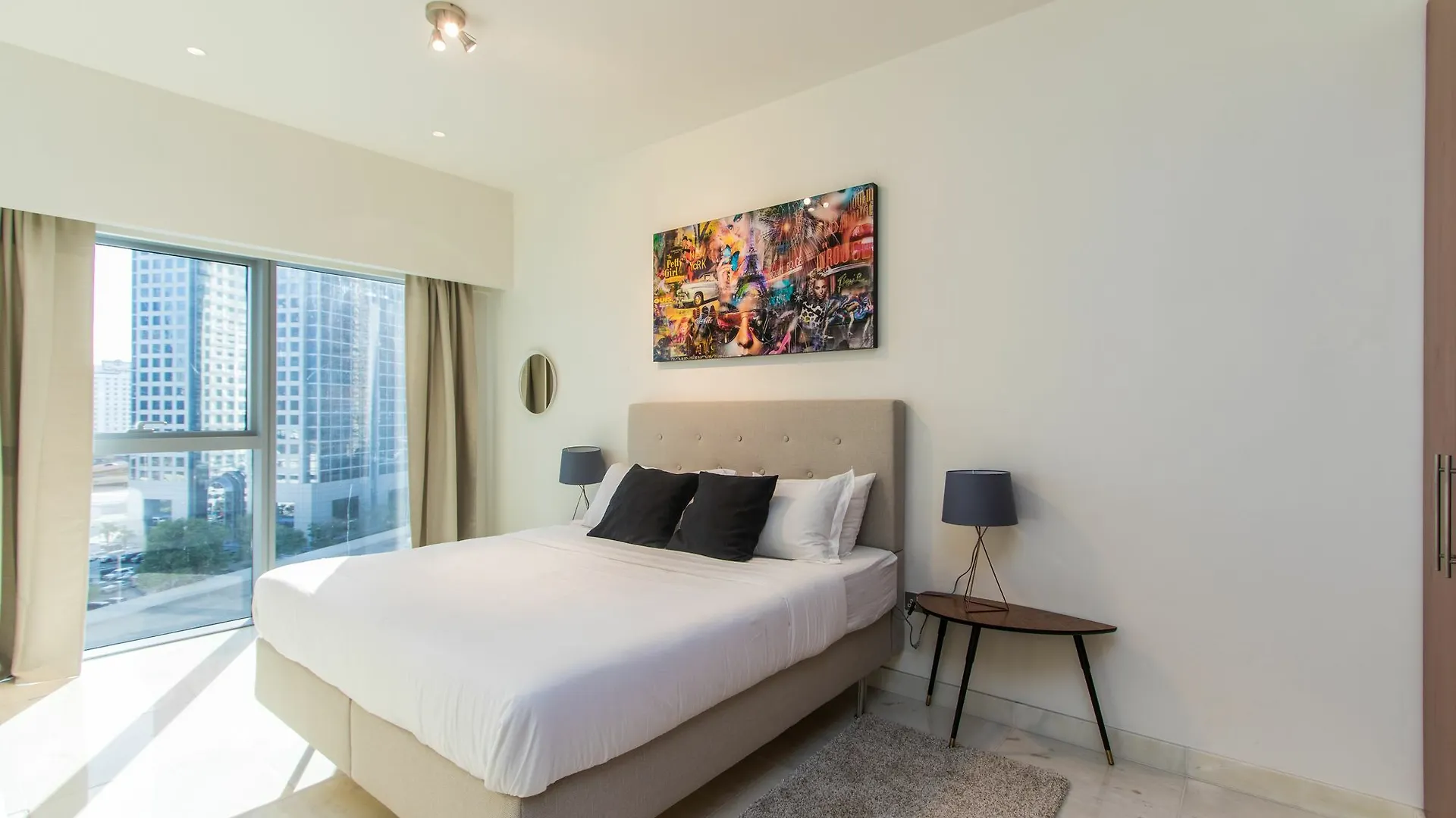 Dhh - Central Park Dubai 0*,  United Arab Emirates